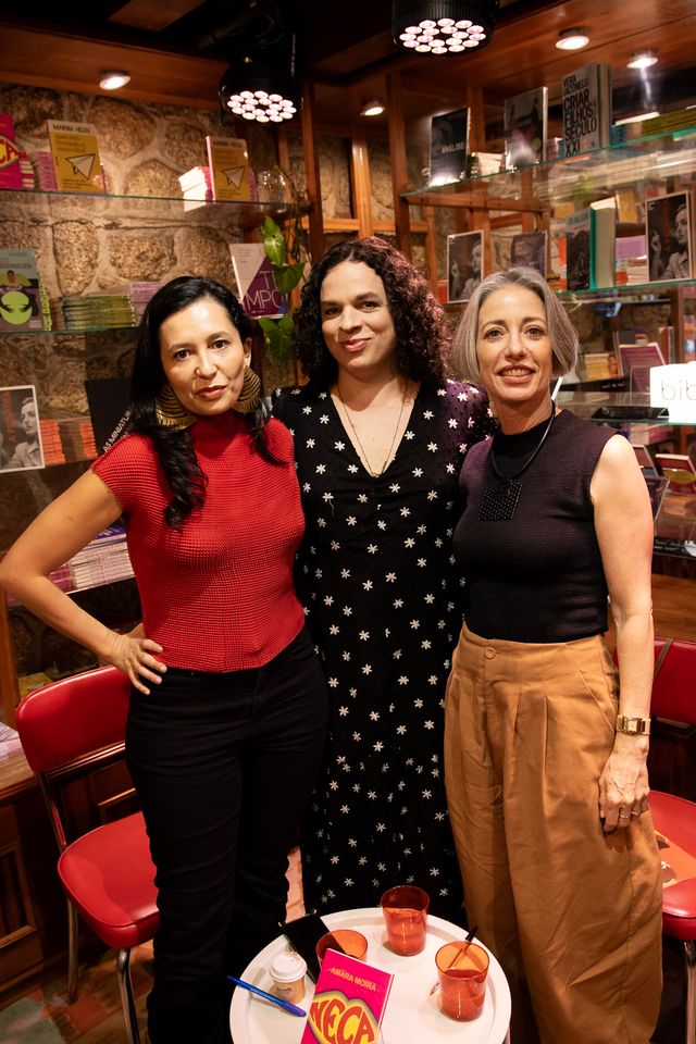 Nem toda mulher ao vivo com Amara Moira